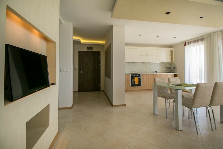 Byala Vista Cliff Apartments