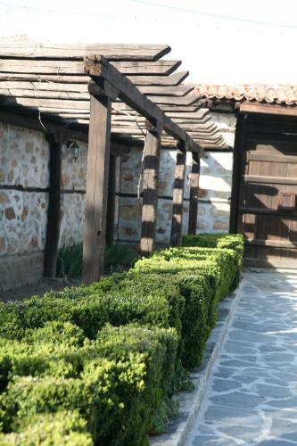 Djudjeva Kyshta Hotel