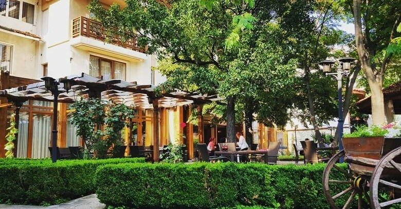 National Palace Hotel