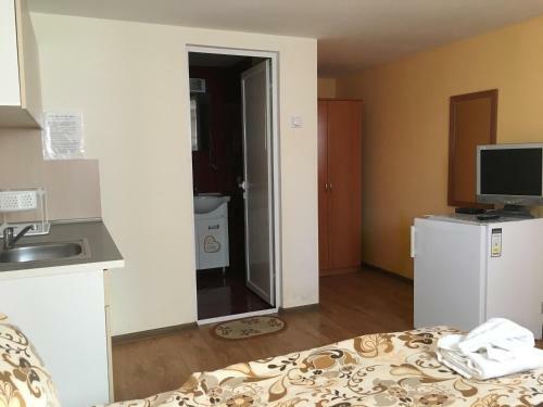 Hostal Triglav Edelweiss Guest House
