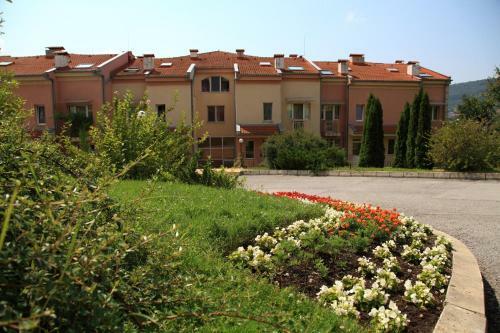 South Coast Apartments