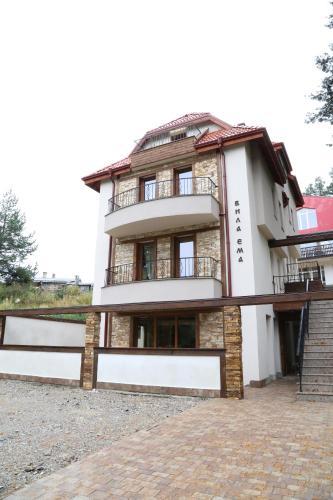 Hostal Villa Ema