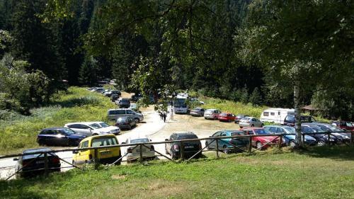 Hostal Kompleks Zeleni Preslap