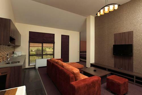 Family Hotel Ring