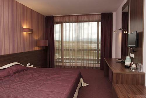 Family Hotel Ring