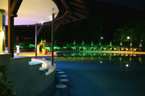 Bryasta Hotel & Restaurant
