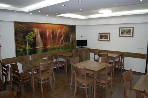 Hostal Mutafova House