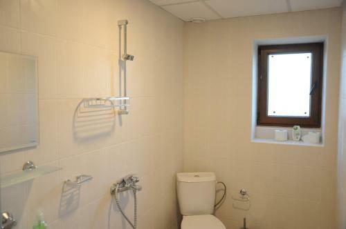 Hostal Guest House Art Eco Land