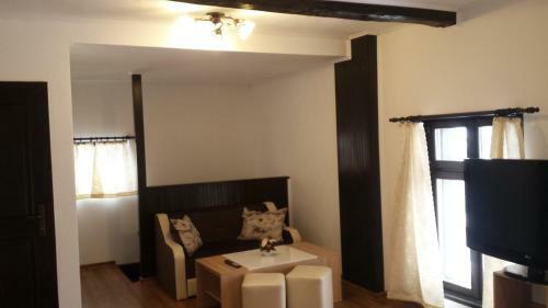 Hostal Papanovata House