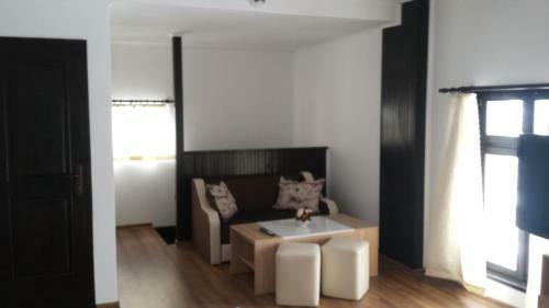 Hostal Papanovata House