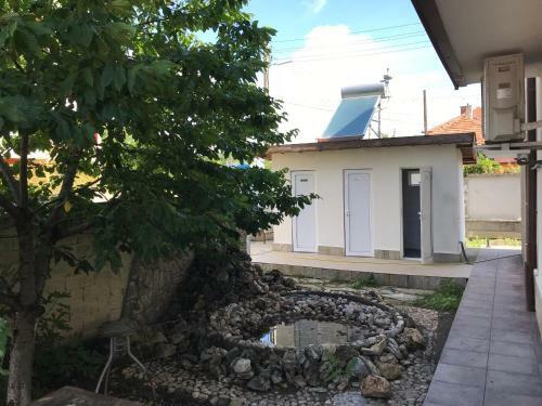 Hostal Complex Trakite