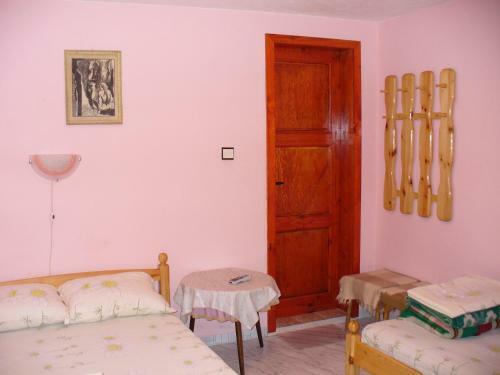 Hostal Mountain Sun Guest House