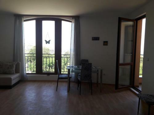 Blue Apartments In Byala