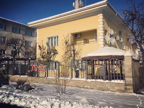Hostal Da Vinci Guesthouse