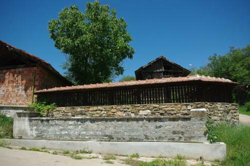 Patashka House