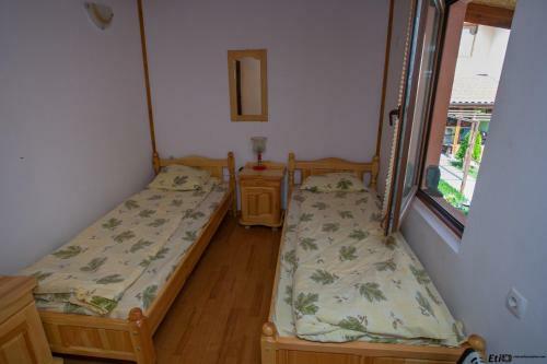 Hostal Semeen Hotel Valdes