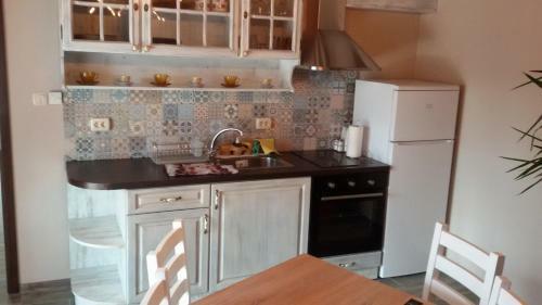 Hostal Kyshta Za Gosti Tam Krai Rekata