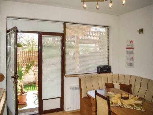 Two-bedroom Holiday Home In Senokos