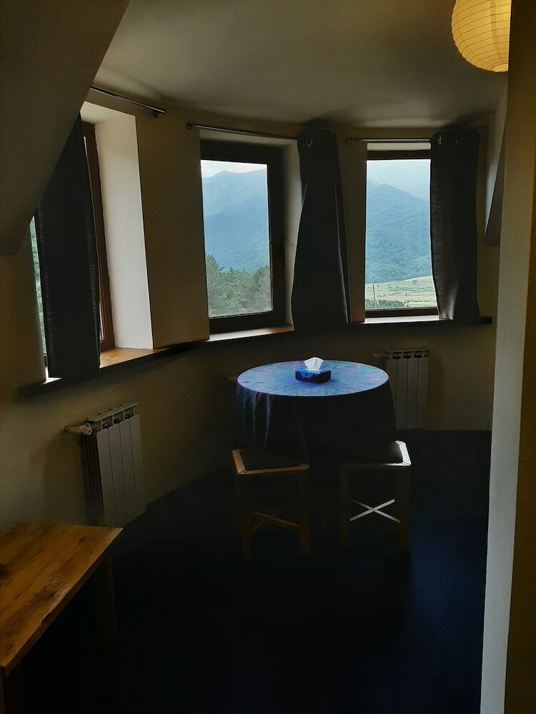 Hostal Lermont Guest House