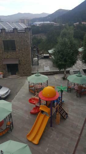 Nairi Hotel