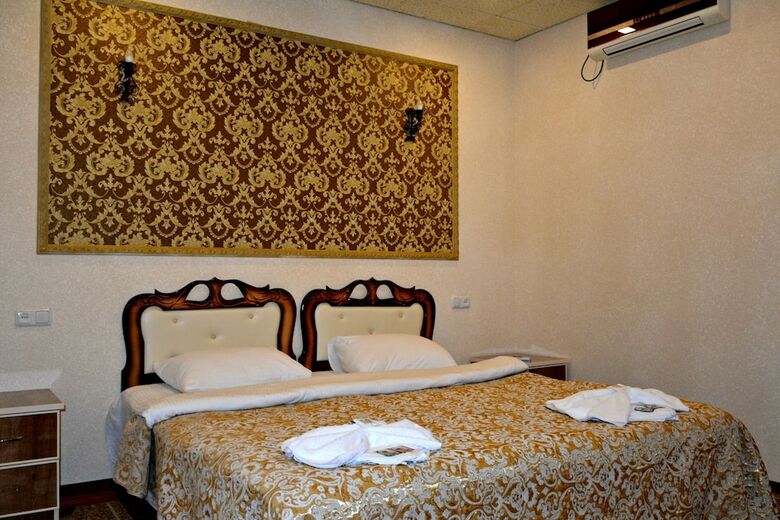 Zorats Akhbyur Hotel