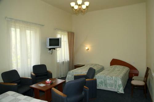 Blue Sevan Hotel