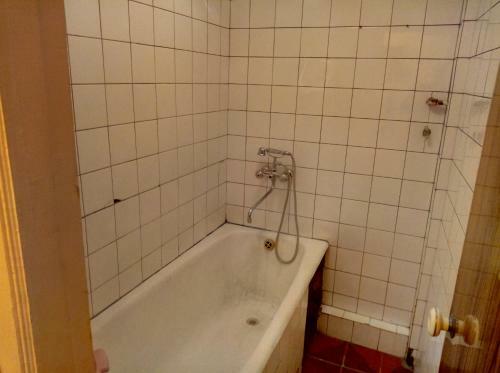 Apartamento Tsovella House