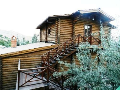 Hostal Hyelandz Eco Village Resort