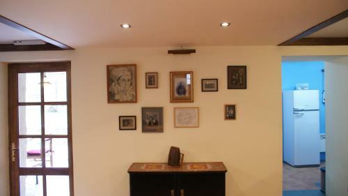 Takht House