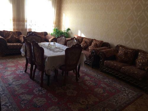 Hostal Gokor B&B