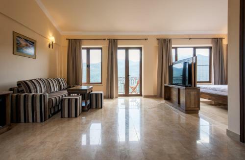 Hotel Lastiver Resort