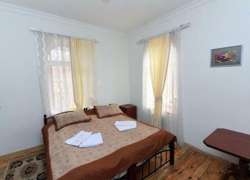 Hostal Guest House Artemi