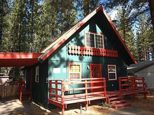 Cape Horn Road Holiday Home
