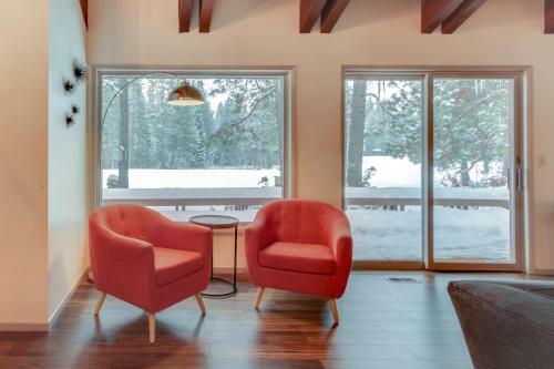 Black Butte Ranch: Grey Owl Getaway On The Greens