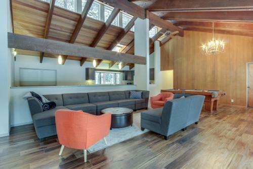 Black Butte Ranch: Grey Owl Getaway On The Greens