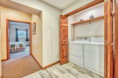 Fallswood Lodge - Hocking Hills Home