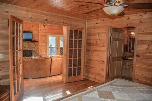 Paradise Lodge
