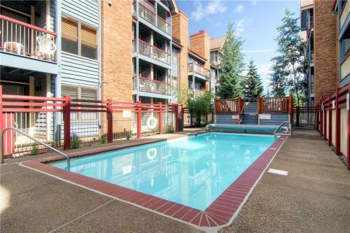 Apartamento River Mountain Lodge #e225f Condo