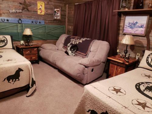 The Buffalo Girls Hotel