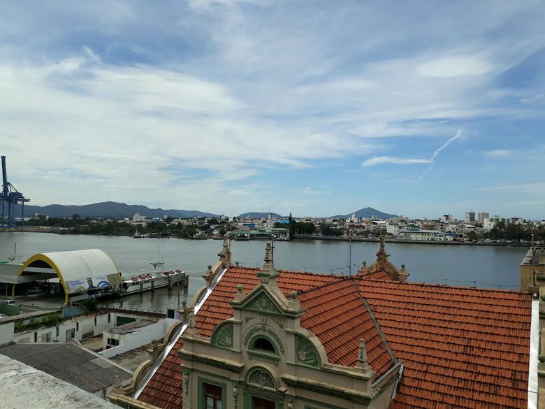 Hotel Valerim Itaja�