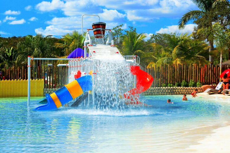Lagoa Quente Hotel