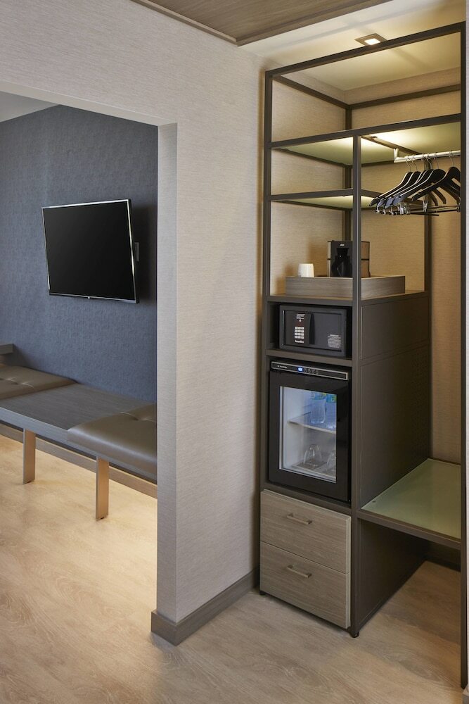 AC Hotel By Marriott Des Moines East Village