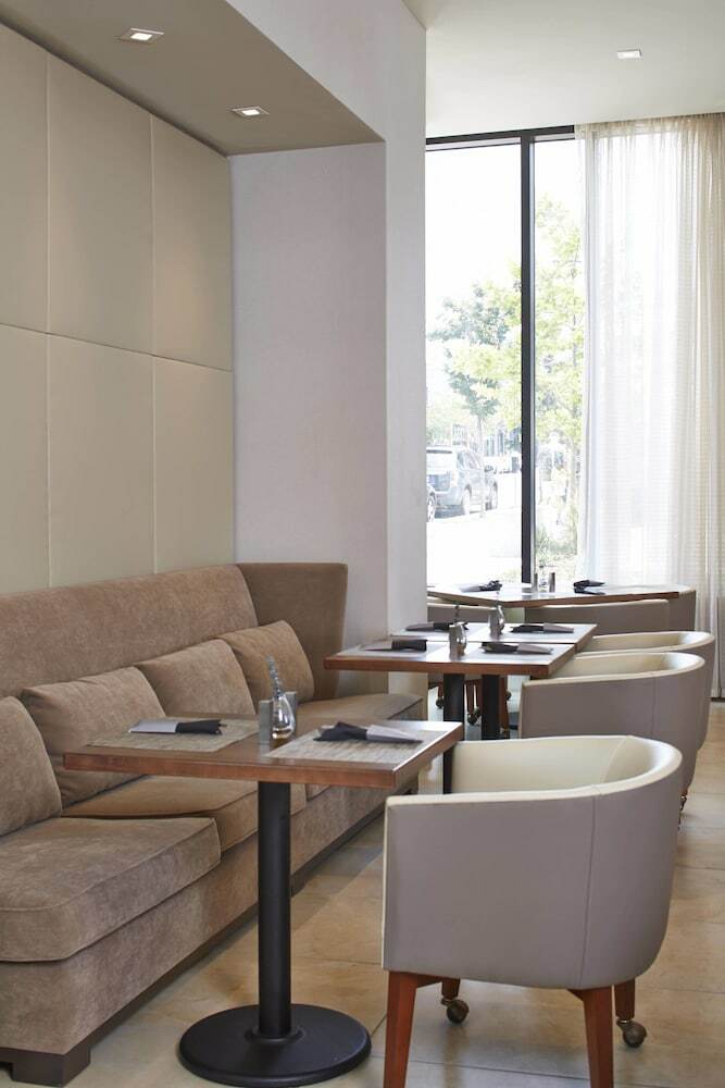 AC Hotel By Marriott Des Moines East Village