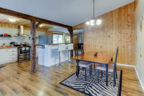 Forks Woodhaven Retreat