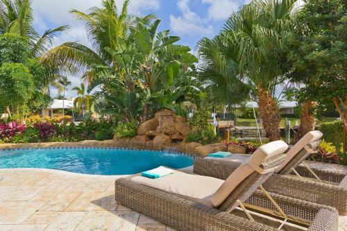 Deerfield Beach Tropical Oasis