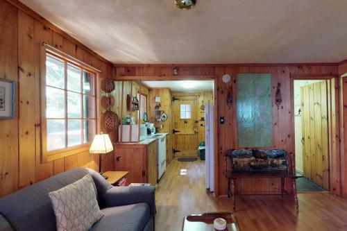 Traditional Maine Cabin