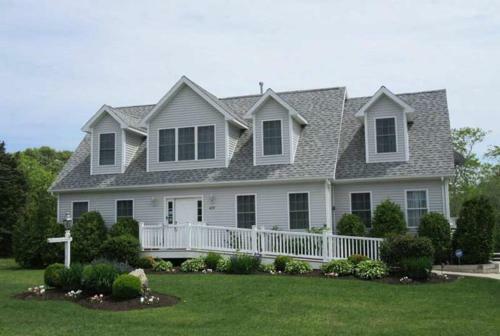Bed & Breakfast Inn Of Treasured Memories
