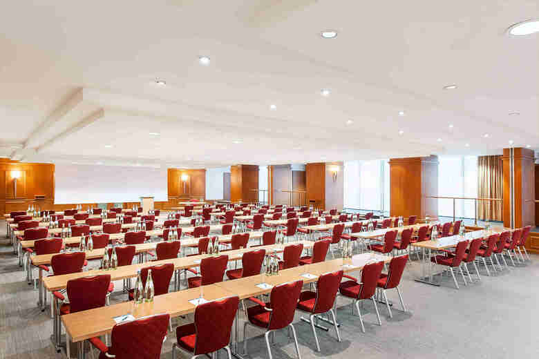 Hotel NH Collection K�ln Mediapark