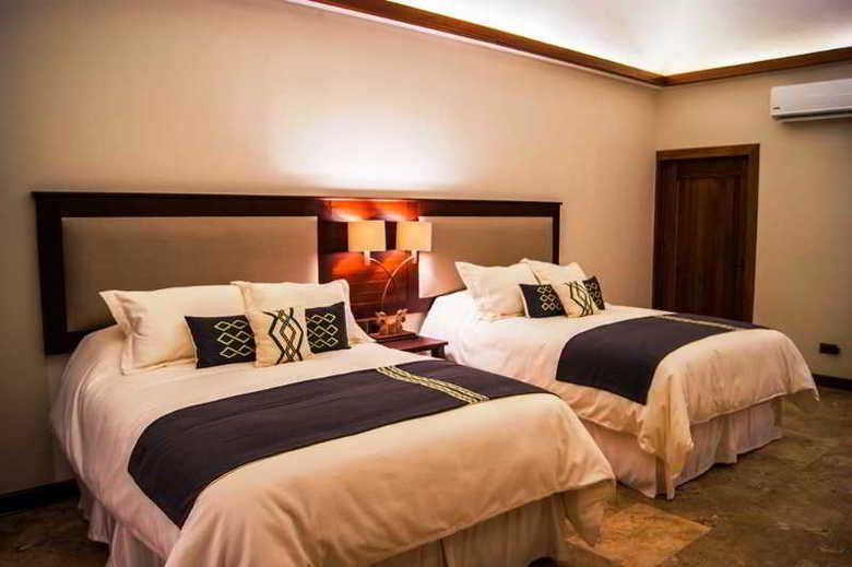 Bolontiku Hotel Boutique