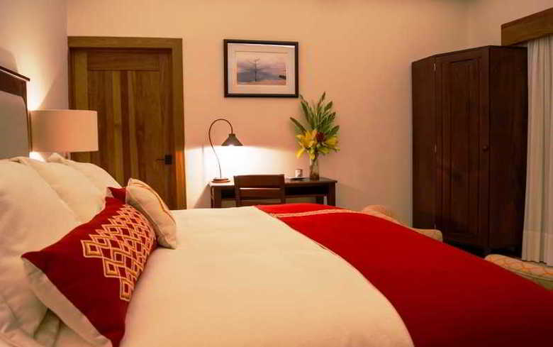 Bolontiku Hotel Boutique
